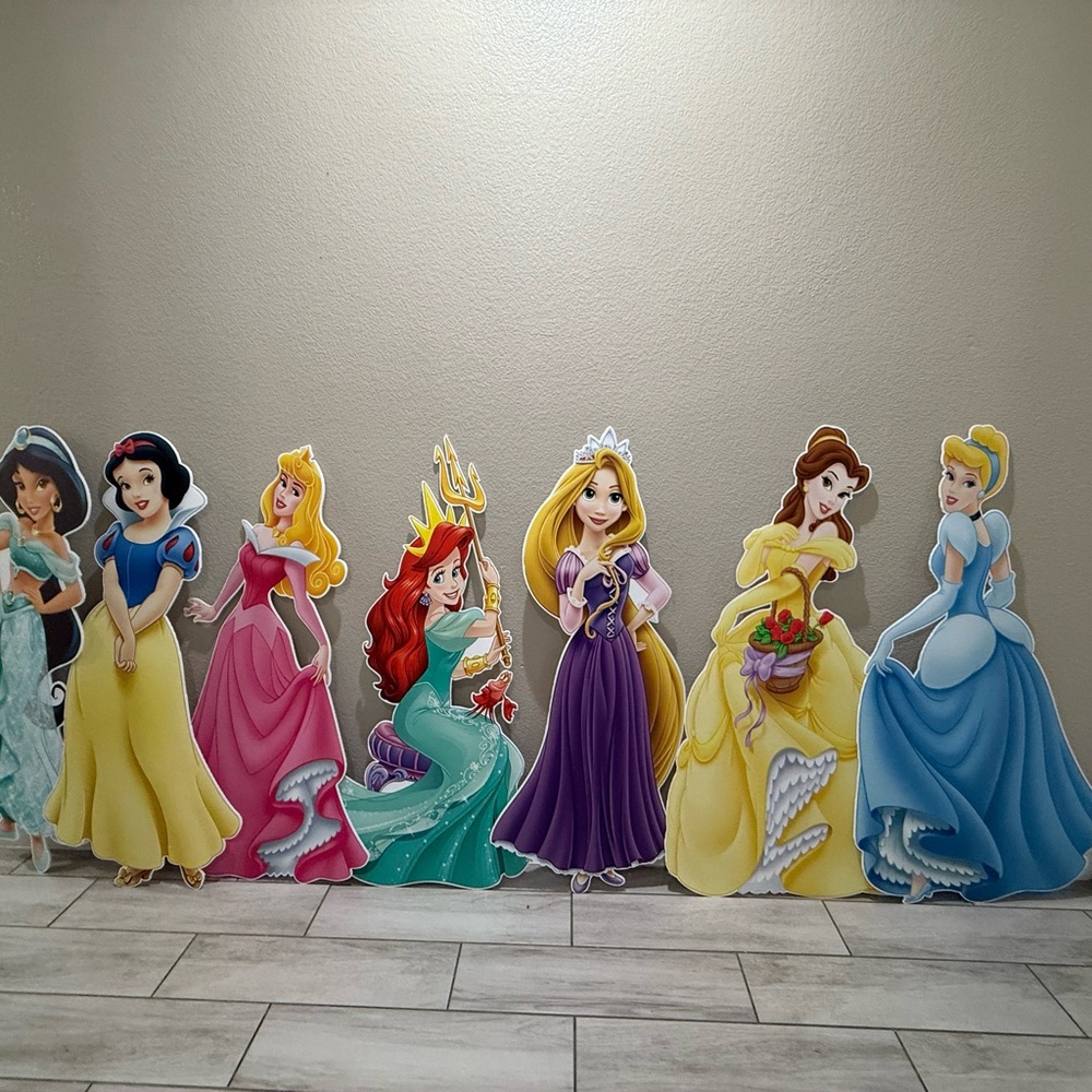 Disney Princess Cardboard Standees with Vibrant Colors, props